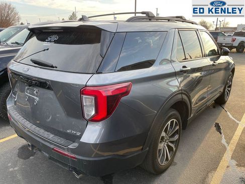 Used 2022 Ford Explorer ST-Line w/ Class IV Trailer Tow Package image 4