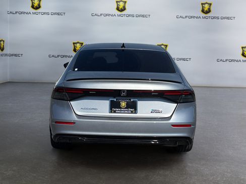 Used 2025 Honda Accord Sport image 4