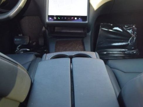 Used 2019 Tesla Model X 100D AWD/4WD image 29