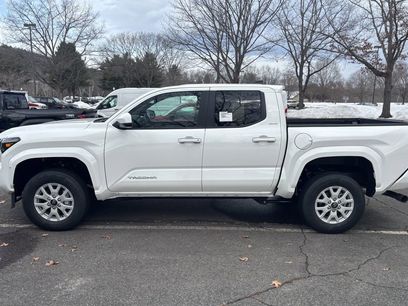 New 2026 Toyota Tacoma SR5