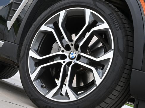 Certified 2026 BMW X5 xDrive40i AWD/4WD image 11