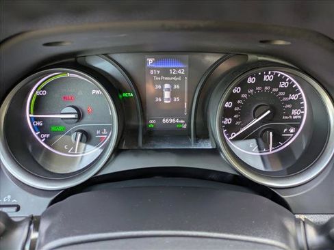 Certified 2022 Toyota Camry SE w/ Convenience Package image 11