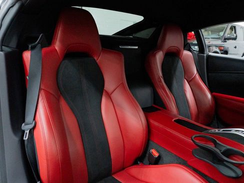 Used 2017 Acura NSX image 24