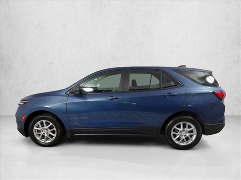 Used 2024 Chevrolet Equinox LS FWD image 6