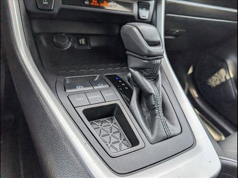 Used 2024 Toyota RAV4 XLE image 13