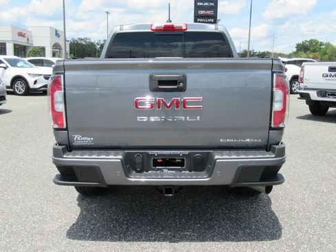 Used 2022 GMC Canyon Denali AWD/4WD image 6