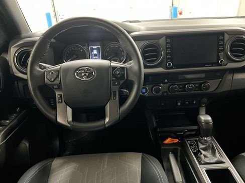 Used 2023 Toyota Tacoma TRD Off-Road AWD/4WD image 11