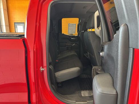 Used 2019 GMC Sierra 1500 Elevation w/ Elevation Value Package AWD/4WD image 21