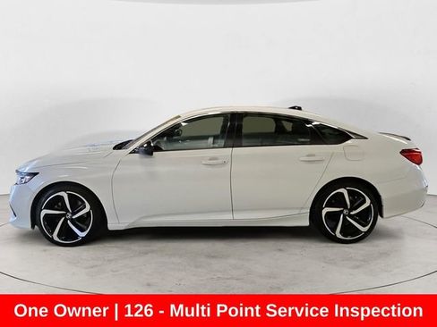 Used 2022 Honda Accord Sport image 2