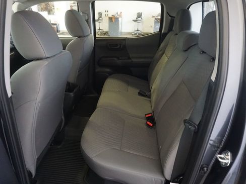 Used 2023 Toyota Tacoma SR AWD/4WD image 17