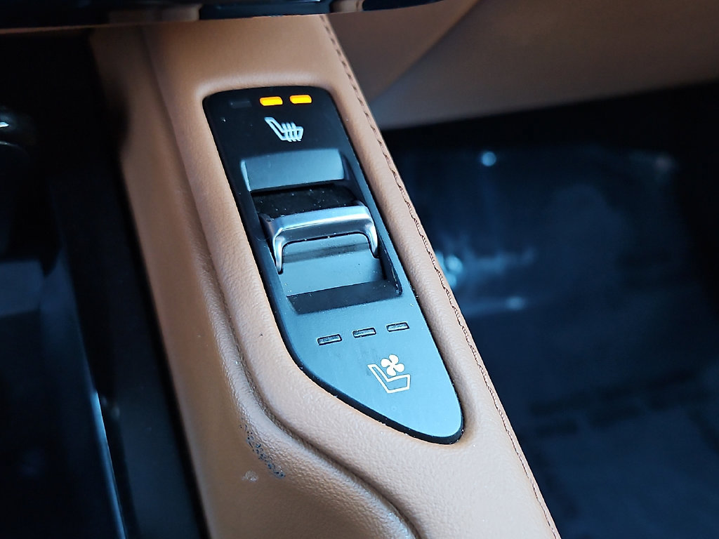 Used 2024 Kia Telluride EX X-Line AWD/4WD image 19