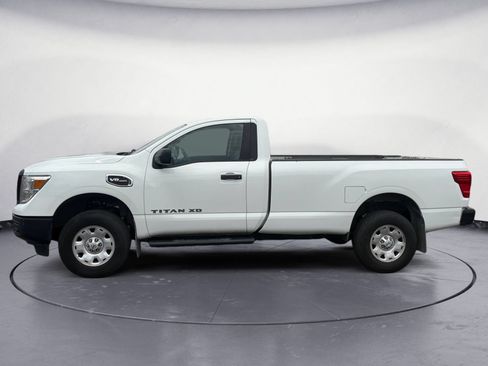 Used 2018 Nissan Titan S w/ HD Front GAWR Package AWD/4WD image 3