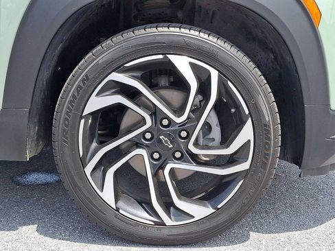 Used 2024 Chevrolet TrailBlazer RS w/ Driver Confidence Package AWD/4WD image 8