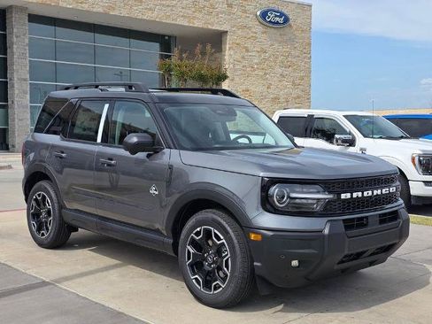 New 2026 Ford Bronco Sport Outer Banks w/ Outer Banks Tech Package+ AWD/4WD image 51