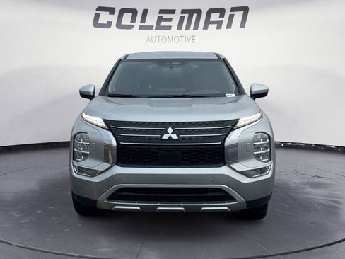 Used 2024 Mitsubishi Outlander SE image 8