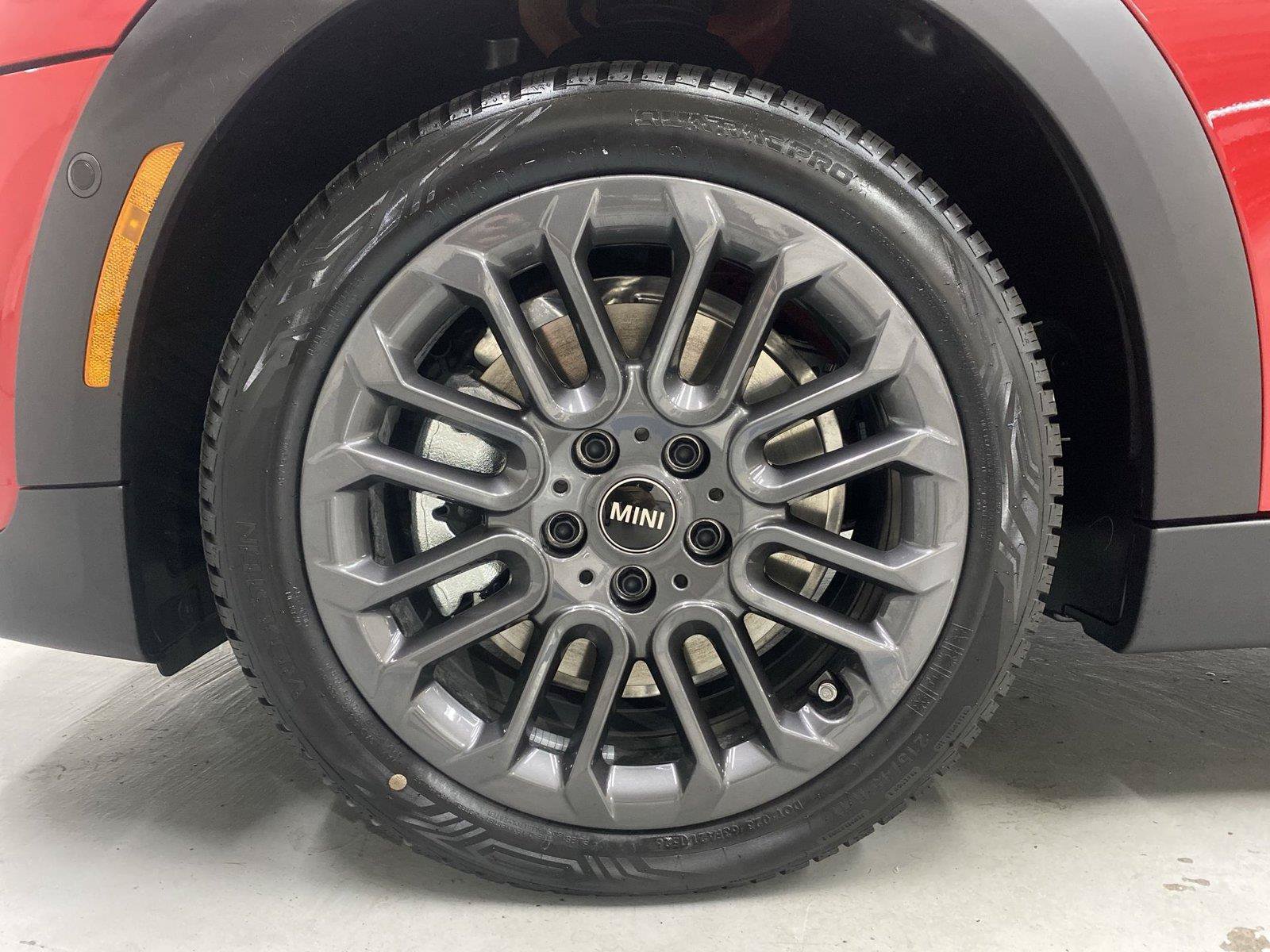 New 2026 MINI Cooper 4-Door Hardtop FWD image 23