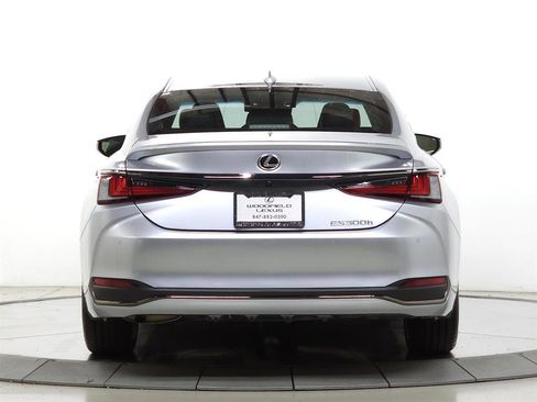 Certified 2024 Lexus ES 300h F Sport image 6