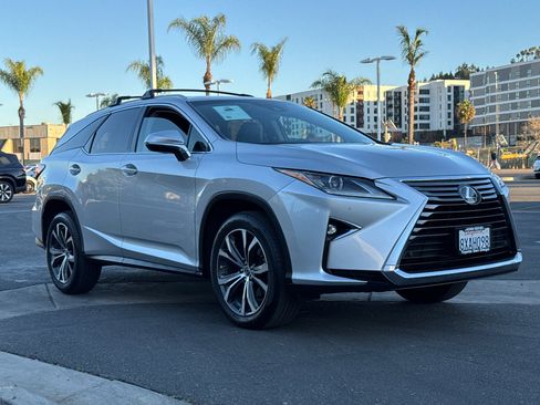Used 2018 Lexus RX 350L AWD image 4