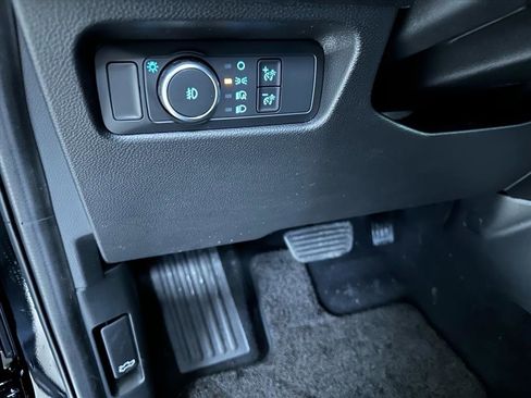 New 2025 Ford Ranger XLT w/ Equipment Group 301A High image 29