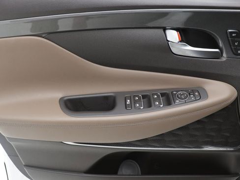 Used 2023 Hyundai Santa Fe Limited image 15