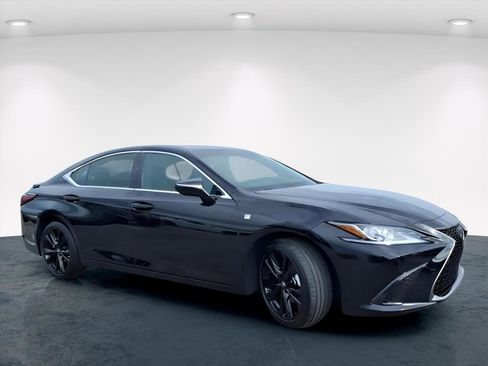 Used 2023 Lexus ES 350 F Sport image 9