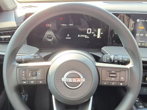 Used 2026 Nissan Kicks S FWD image 15