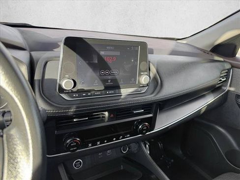 Used 2023 Nissan Rogue SV AWD/4WD image 13