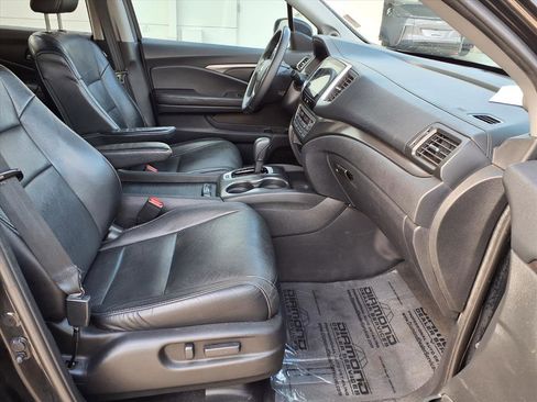 Used 2018 Honda Pilot EX-L image 9