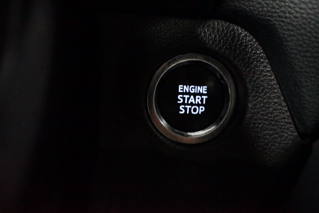 Certified 2025 Toyota RAV4 XLE FWD image 23