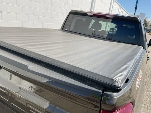 Used 2023 Chevrolet Silverado 1500 LT image 12