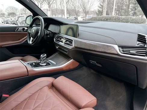 Certified 2023 BMW X5 xDrive40i w/ Luxury Seating Package image 31