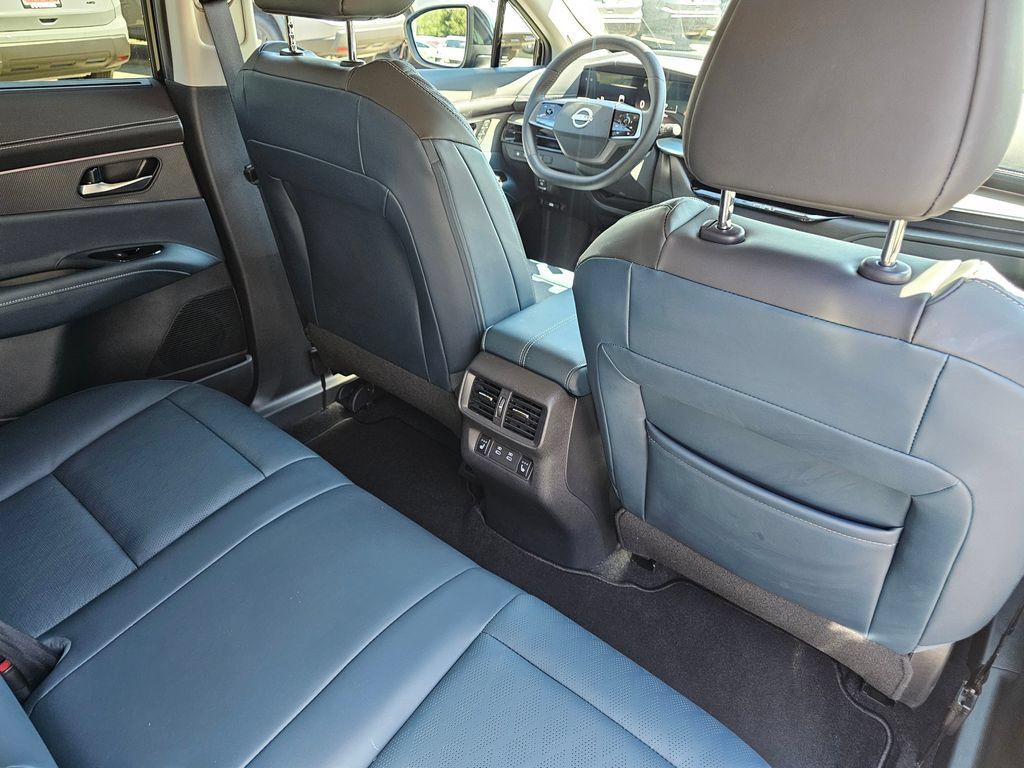 Used 2026 Nissan Murano Platinum w/ Cargo Package AWD/4WD image 15