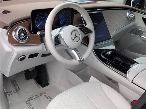 Certified 2023 Mercedes-Benz EQE 350+ 4MATIC SUV image 10