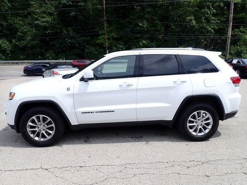 Used 2021 Jeep Grand Cherokee Laredo AWD/4WD image 8
