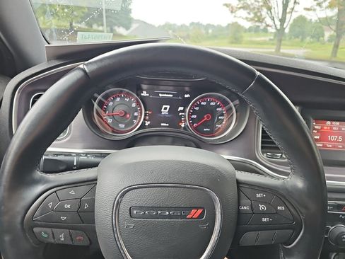 Used 2015 Dodge Charger SE w/ Popular Equipment Group RWD image 19
