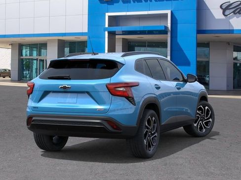 New 2026 Chevrolet Trax RS FWD image 4