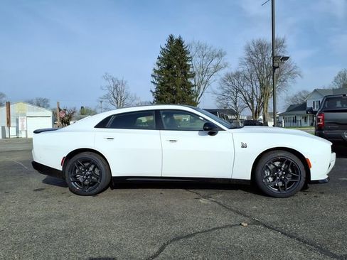 New 2026 Dodge Charger Scat Pack image 8