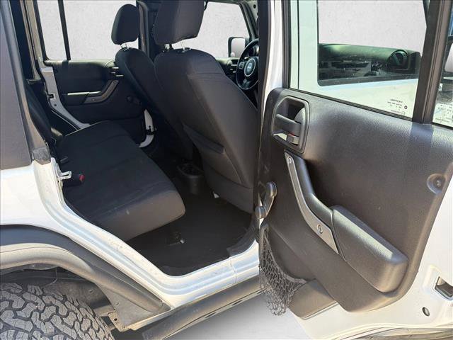 Used 2015 Jeep Wrangler Unlimited Sport w/ Connectivity Group AWD/4WD image 19