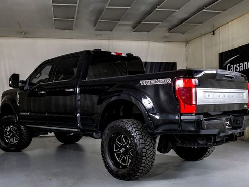 Used 2021 Ford F350 Platinum w/ Tremor Off-Road Package AWD/4WD image 10
