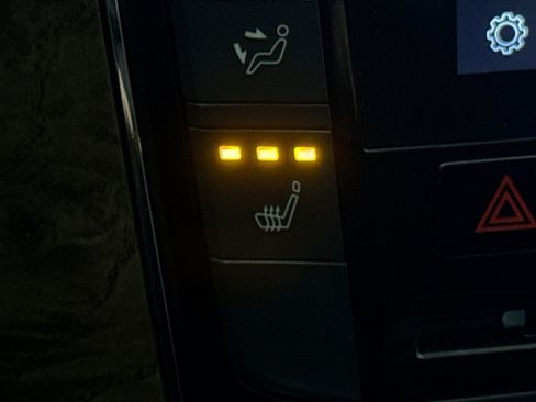 Used 2021 INFINITI QX80 Premium Select w/ All-Season Package image 21