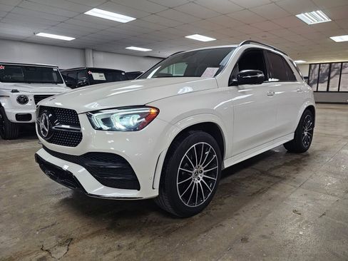 Used 2023 Mercedes-Benz GLE 450 4MATIC image 4