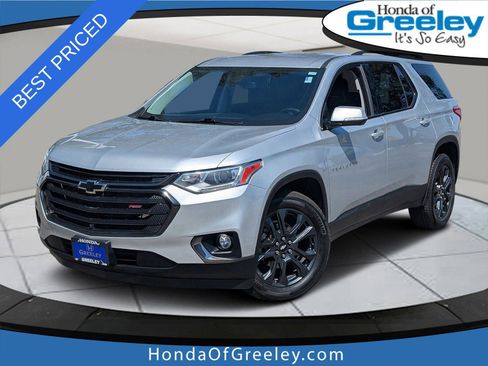 Used 2020 Chevrolet Traverse RS image 1