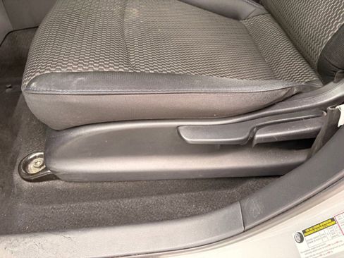 Used 2013 Nissan Leaf S image 14