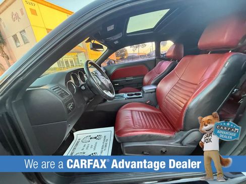 Used 2014 Dodge Challenger SXT RWD image 61