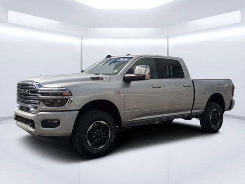 Used 2026 RAM 2500 Laramie image 7