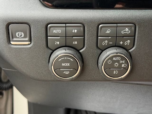 New 2026 Chevrolet Silverado 1500 RST AWD/4WD image 32