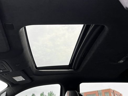 Used 2024 GMC Sierra 1500 AT4X image 8