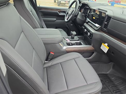 New 2026 GMC Sierra 1500 SLT w/ SLT Premium Plus Package image 10