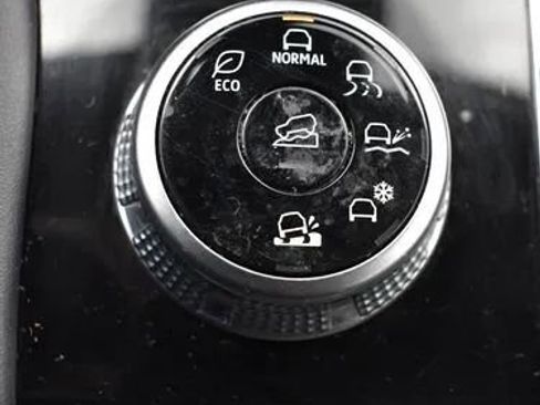 Used 2024 Mitsubishi Outlander Ralliart image 36