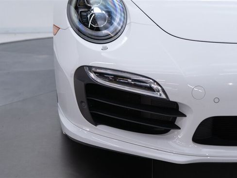 Used 2015 Porsche 911 Turbo S AWD/4WD image 21